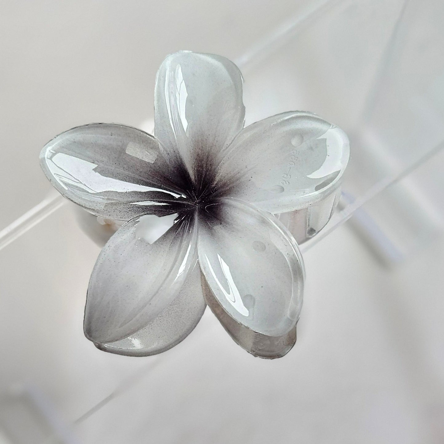 Sparkling Harmony Collection: Add Elegance to Your Hair with Lotus Mandala Hair Clip