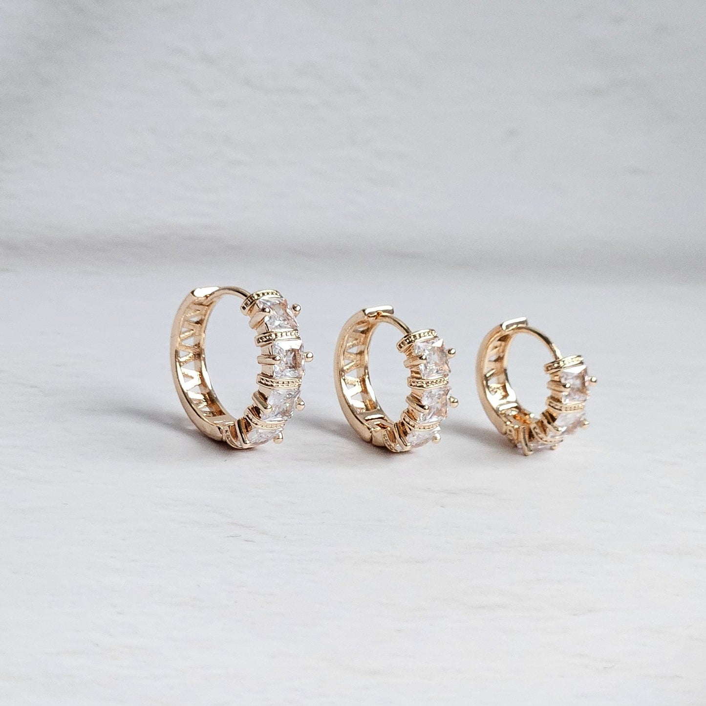 Elegance 3-Piece Set: Sparkling Hoop Earrings Adorned with Zircon Stones