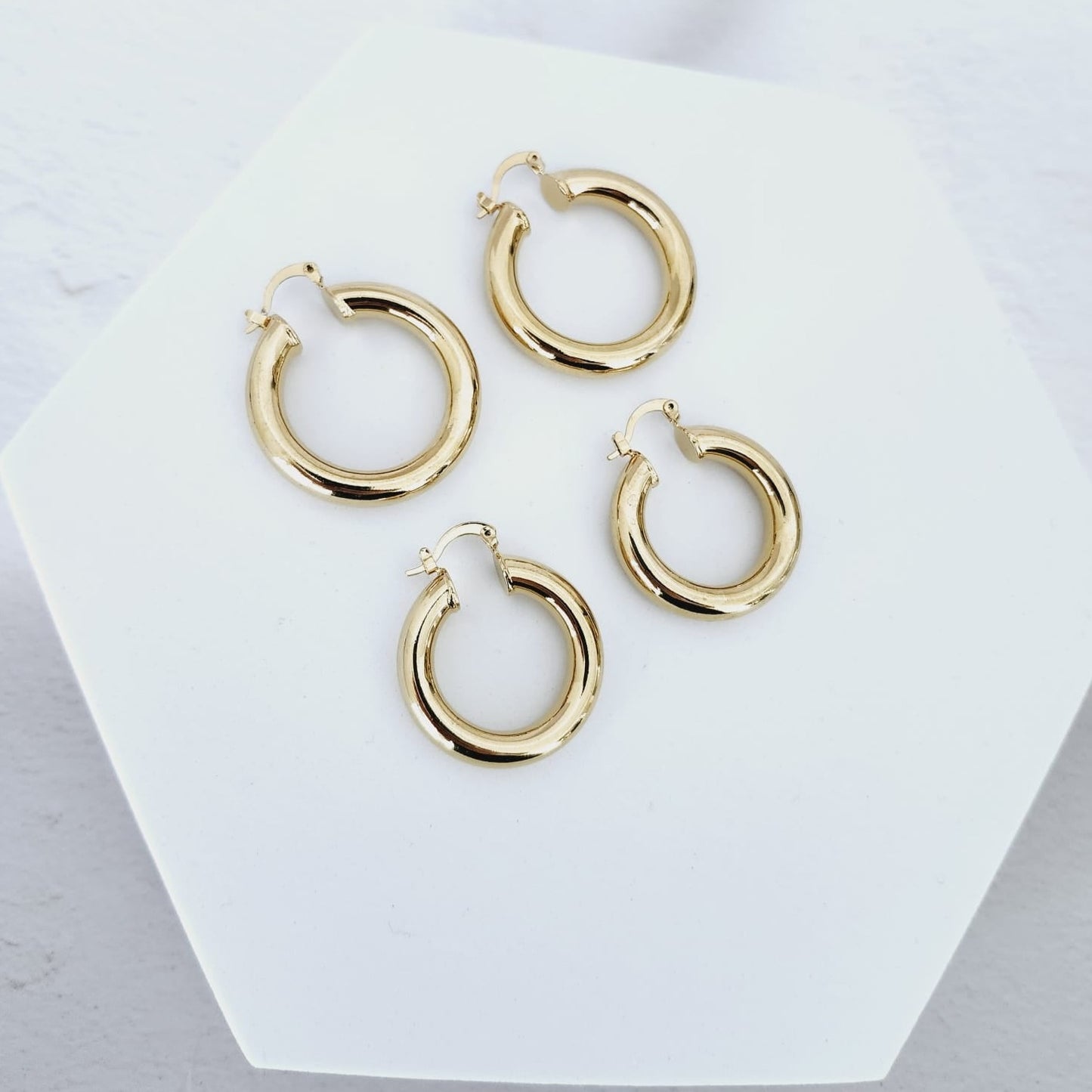 14K Steel Gold Hoop Earrings - Timeless Elegance"